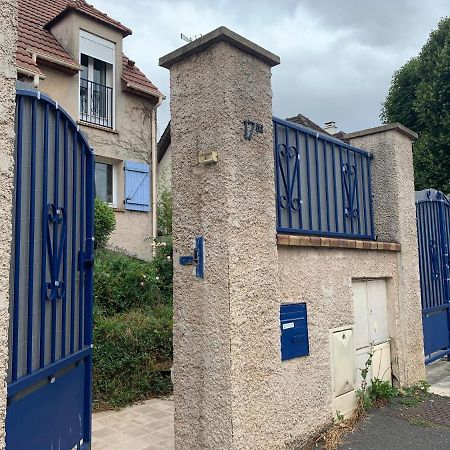 Logement Cosy Proche Paris Et Disneyland Вилье-сюр-Марн Экстерьер фото